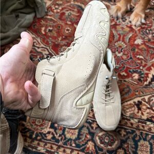 Men's Beige Suede Sneakers